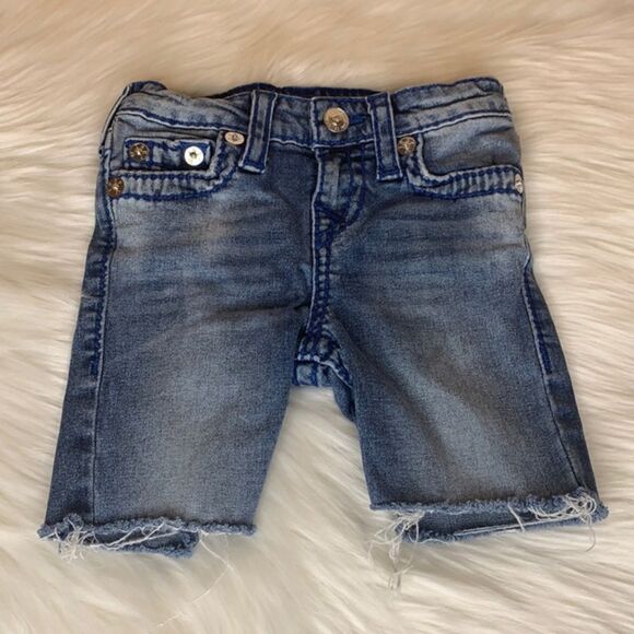 True Religion Cut Off Jean Shorts Size 3T - Picture 1 of 8